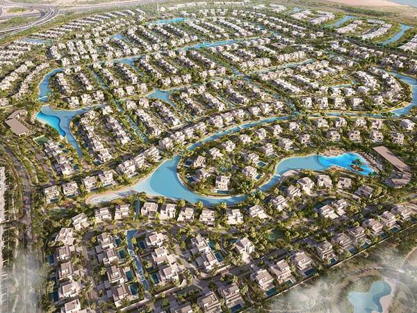 Modern Dubai skyline featuring new residential developments and future property projects