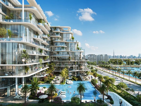 Modern waterfront homes and beachfront residences in Dubai Islands